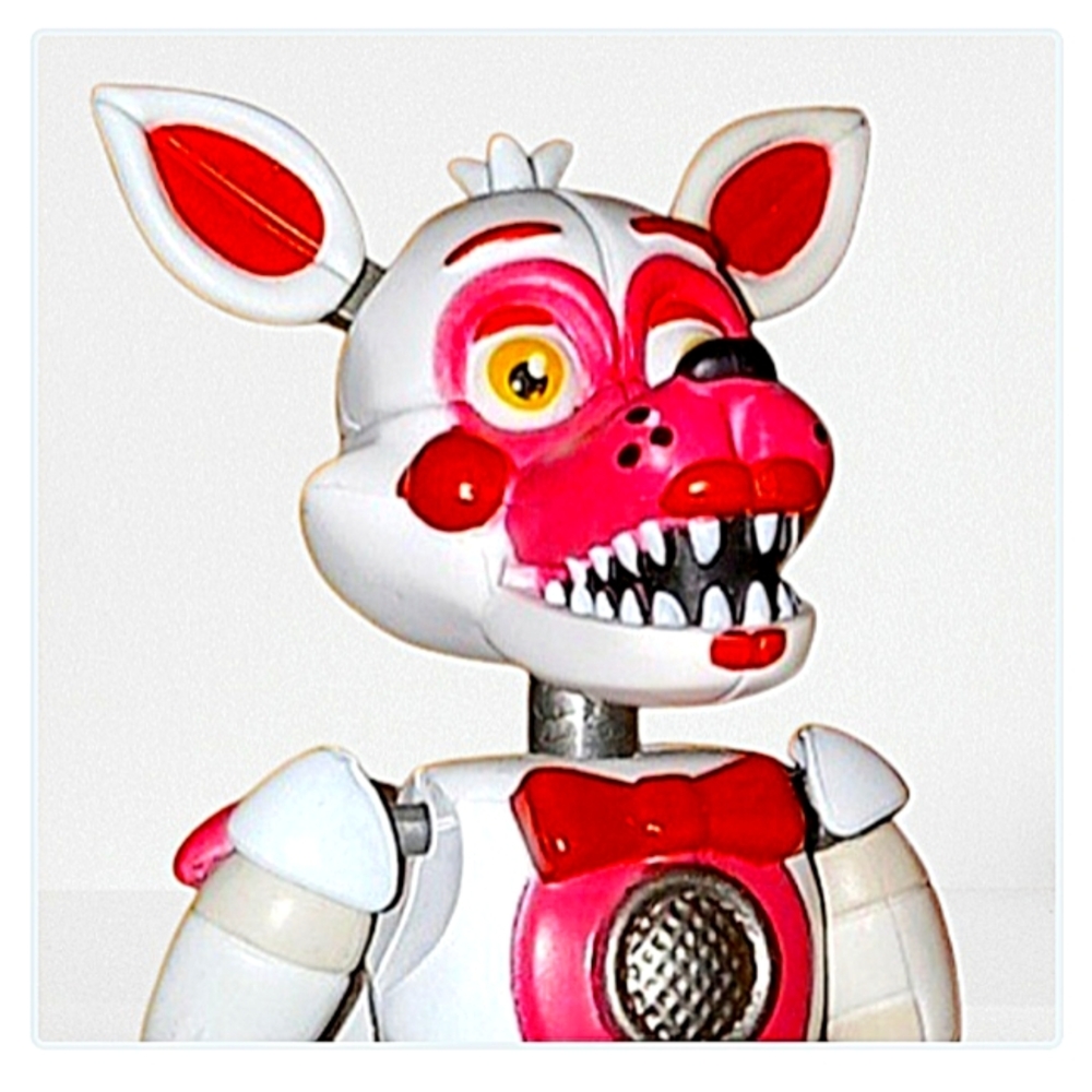 2017 Original Foxy Five nights at Freddy's fnaf figure
